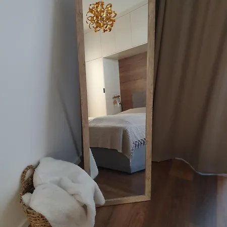 Lovely 2-bedroom In * Bratysława